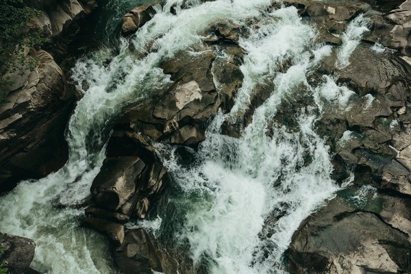 How Can Sustainable Tourism Enhance Your UK Vacation Experience?